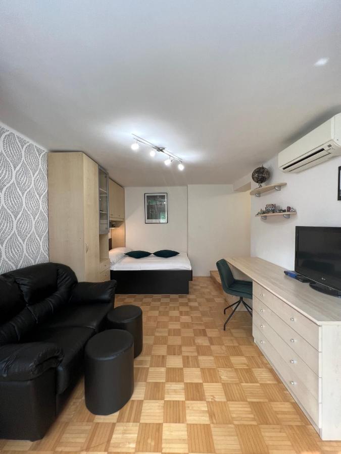 Luxury Studio Apartments Laibach Exterior foto